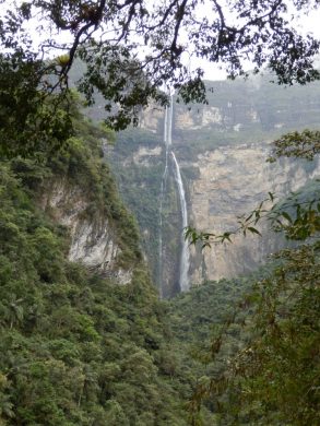 Zwei Stufen, insgesamt 771 Meter - Gocta ist der drittgrößte Wasserfall der Welt